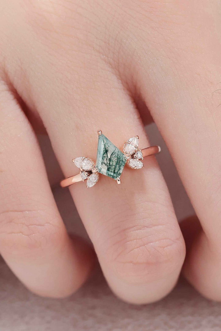 Unique kite Cut Moss Agate Art Decor Engagement Ring