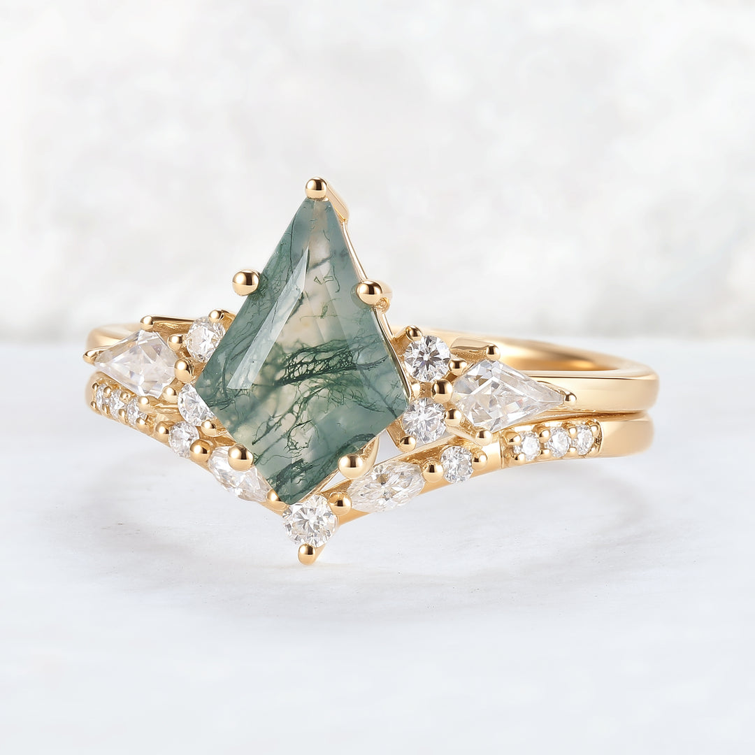 Cluster_Kite_Cut_Moss_Agate_Gemstone_Ring_Set_3