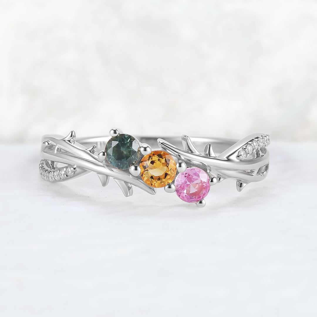 Custom Three-Stone Family Ring for Women – Personalized with Birthstones