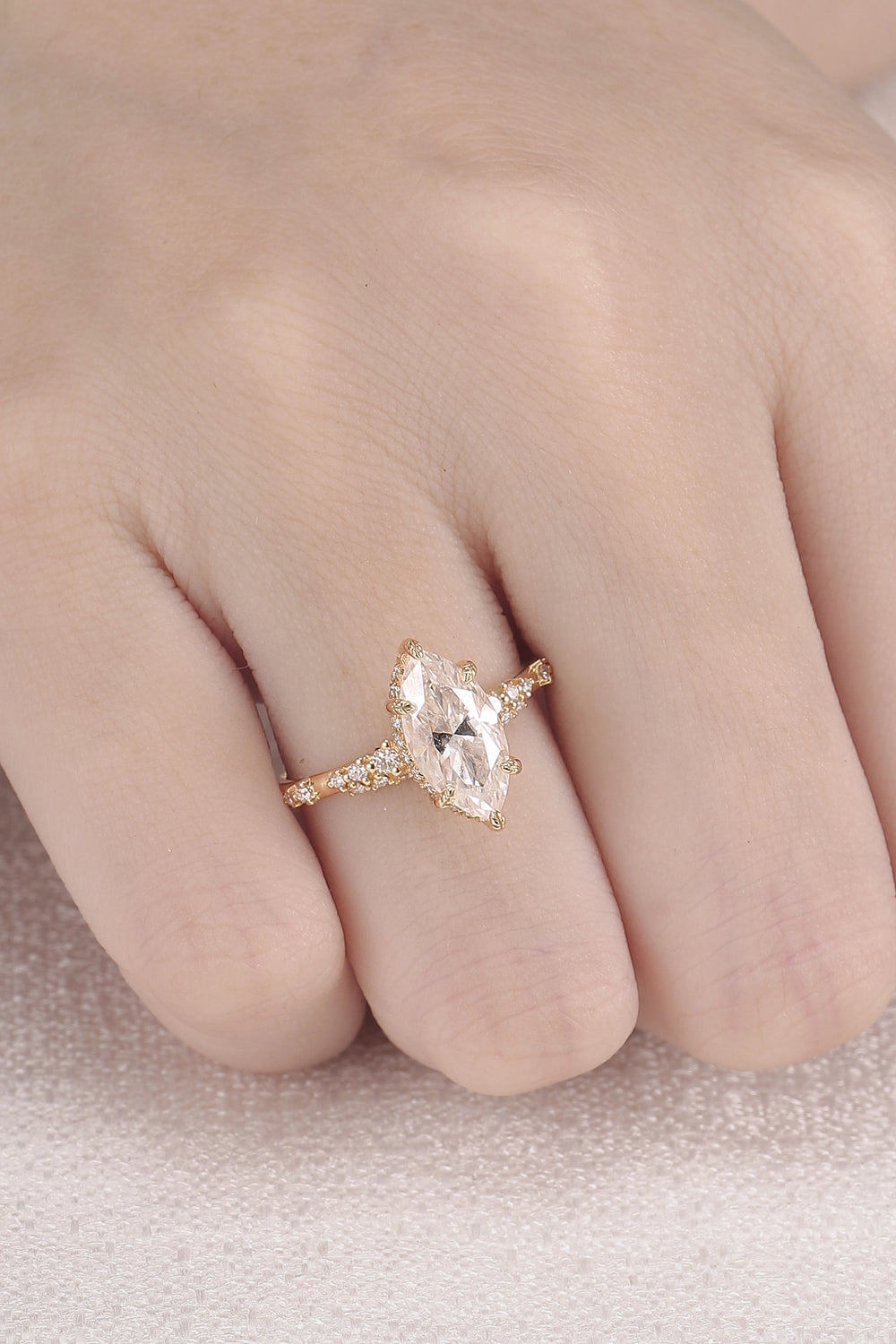 Leaf Claw Inlay Marquise Cut Moissanite Gemstone Ring