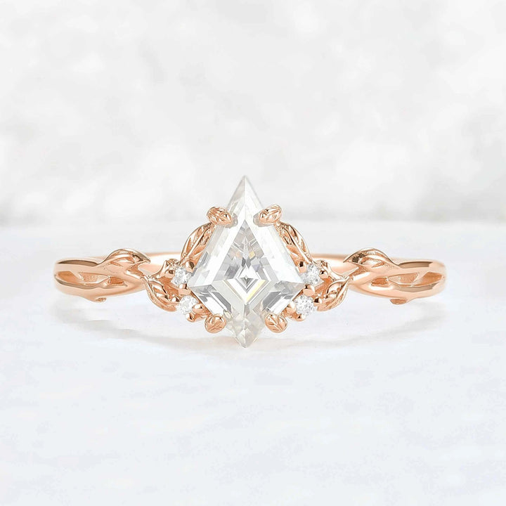 Nature Inspired Leaf Intertwined Design Moss Agate Ring