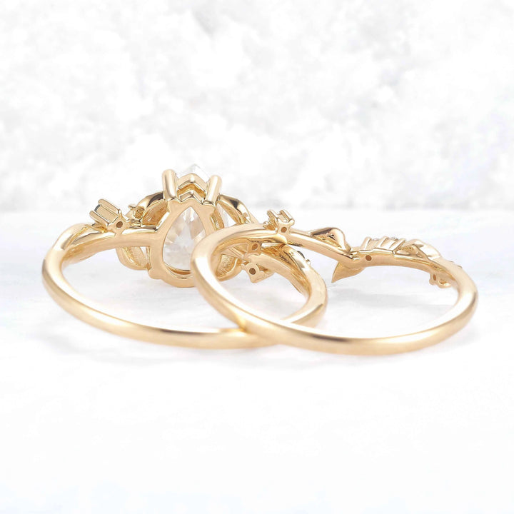 Unique Pear Cut Moissanite Moon Style Gemstone Ring