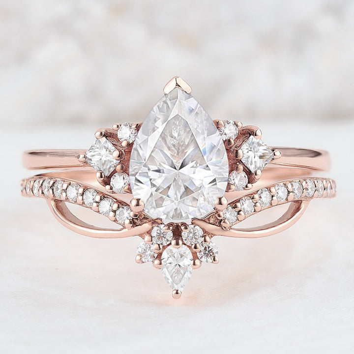 Princess Mononoke Pear Cut Moissanite Cluster Engagement Ring Set 2pcs