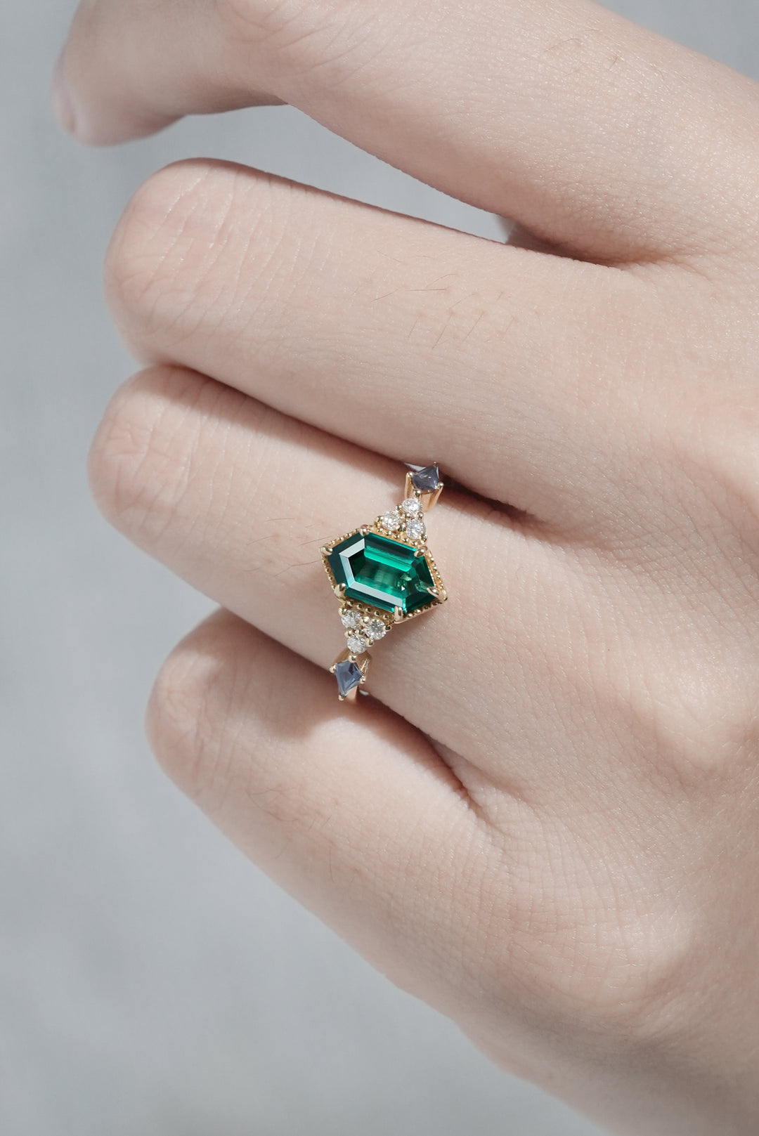 Unique Hexagon Cut Emerald and Moissanite Ring - Iver Jewelry
