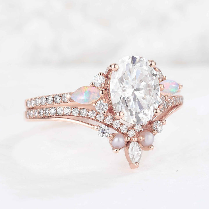 Unique Oval Cut Moissanite Seven  Stones Engagement Ring 2pcs