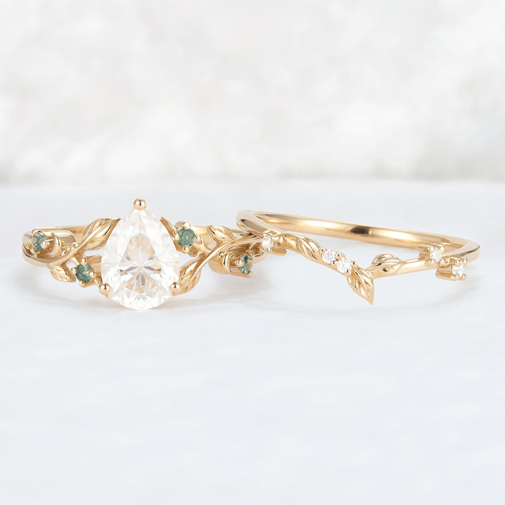 Unique Pear Cut Moissanite Leafy Engagement Ring 2pcs