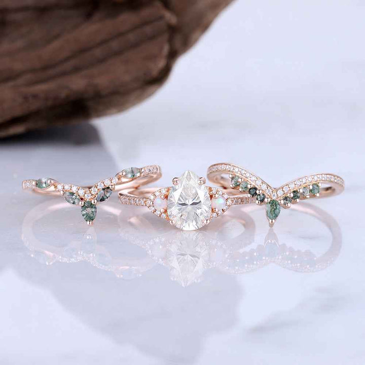 Unique Pear Shaped Moissanite Half Enternity Engagement Ring Set 3pcs