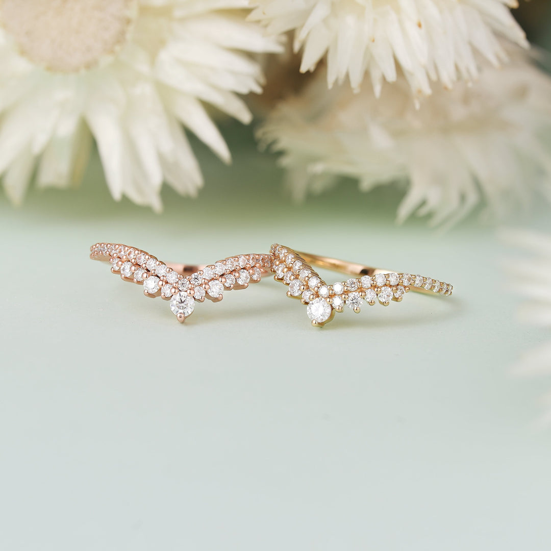 Which Finger Should a Woman Wear a Silver Ring On? 