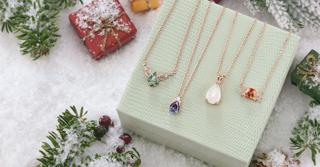 How to Stack Necklaces Without Tangling 