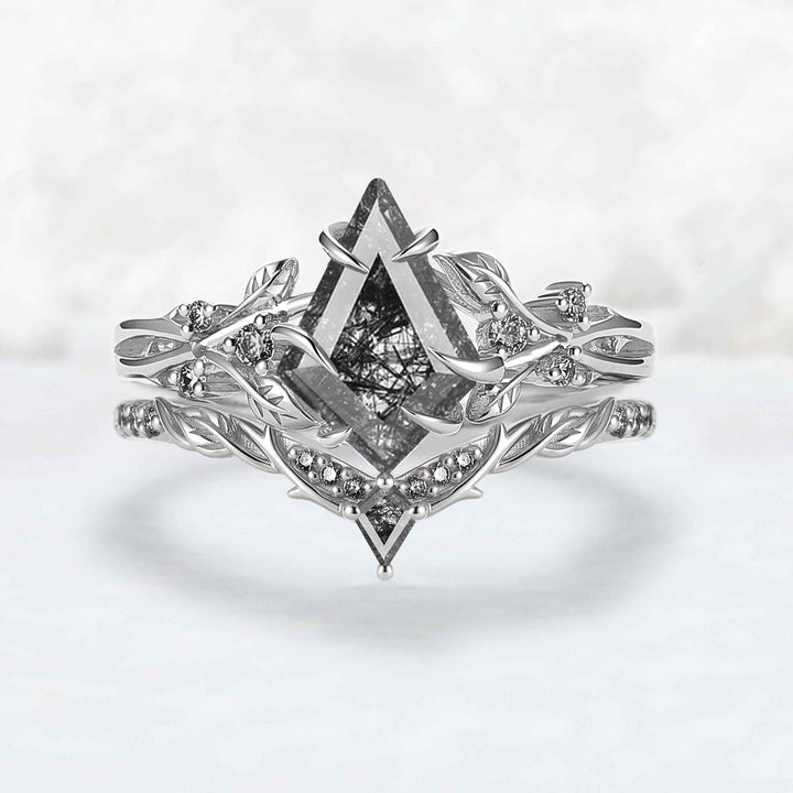 Custom-made ring set for Nicole Wood
