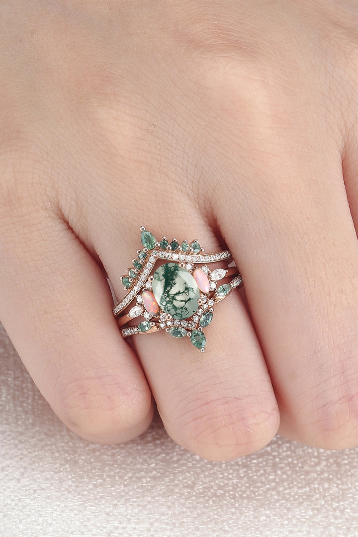 Nature Inspired Oval Cut Moss Agate Cluster Gemstone Ring Set 3pcs