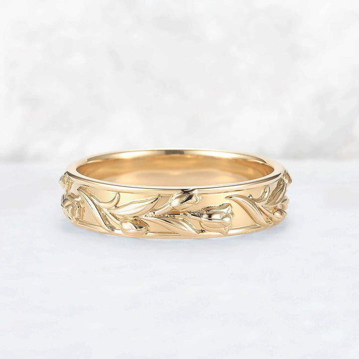 5mm Wide Hand-Engraved Tulip 10K Yellow Gold Mens Ring
