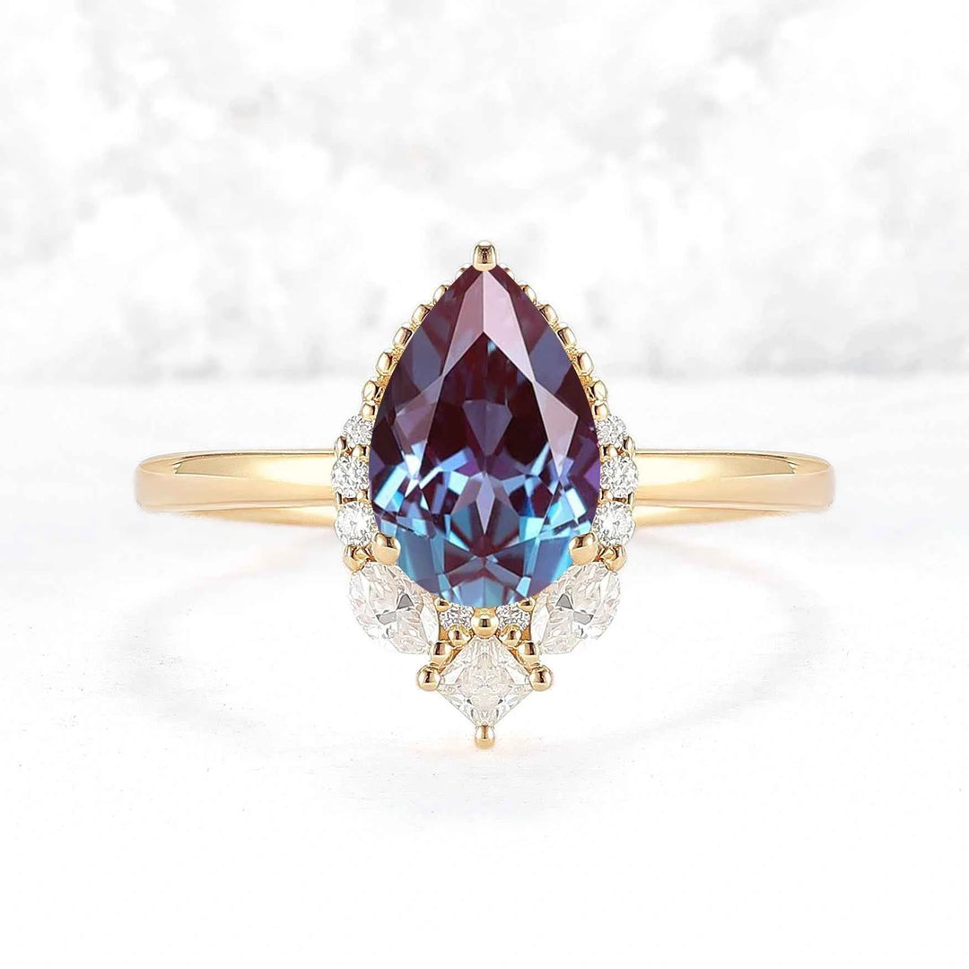 Charlotte Pear Cut Moissanite Gemstone Ring