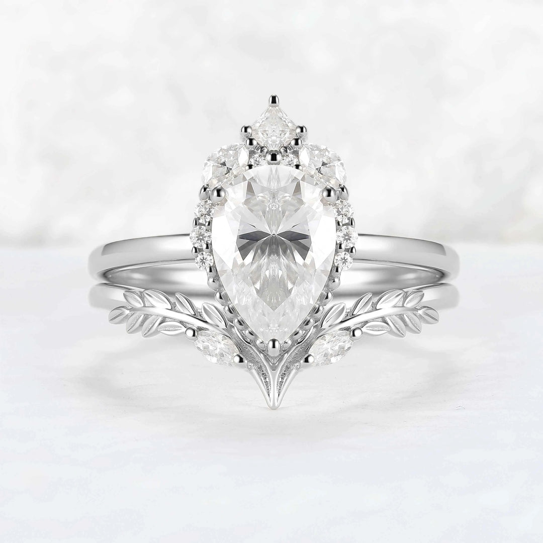 Charlotte Pear Cut Moissanite Gemstone Ring Set 2pcs