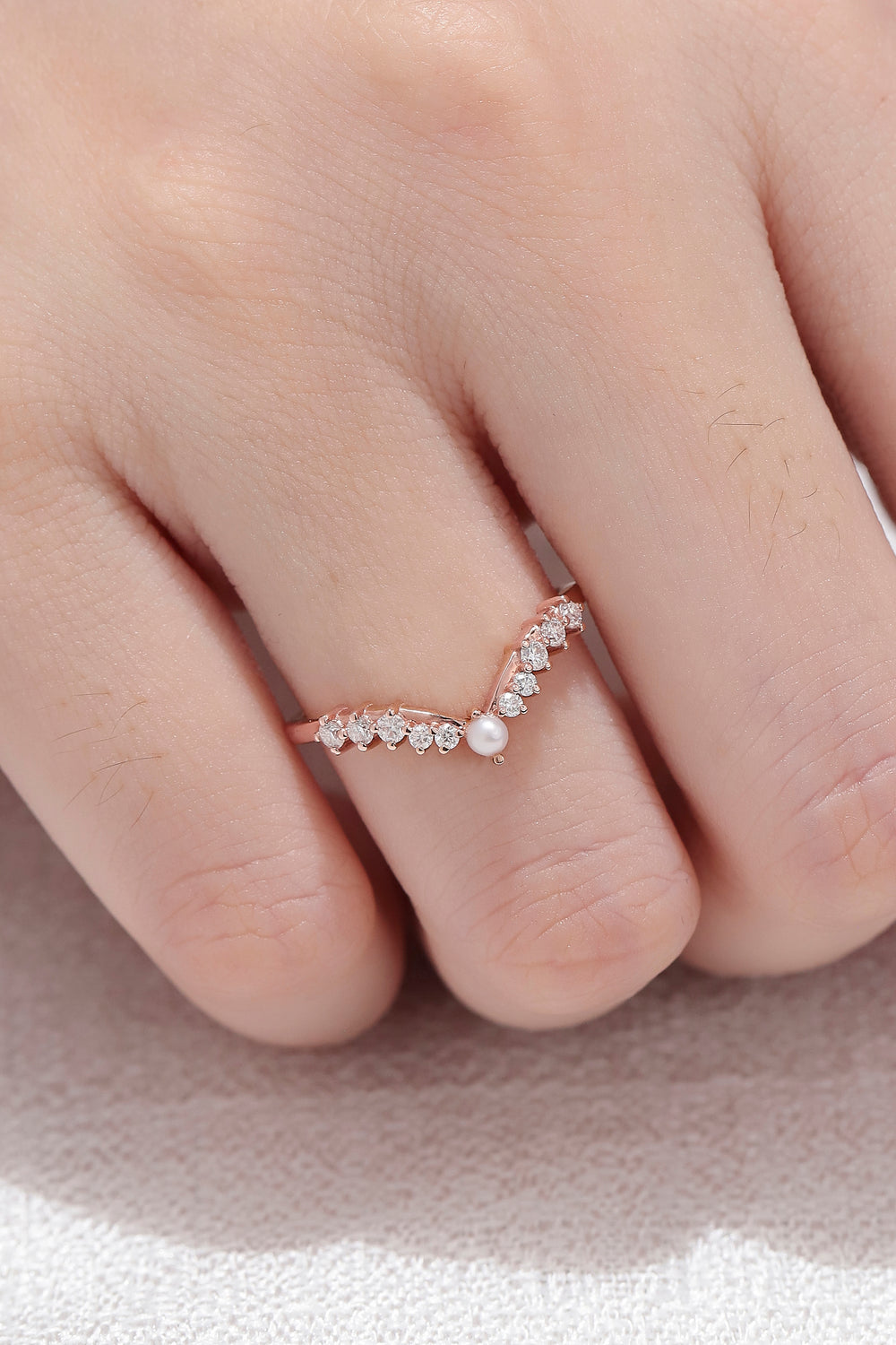 Chevron Round Pearl Moissanite 14k Rose Gold Wedding Band