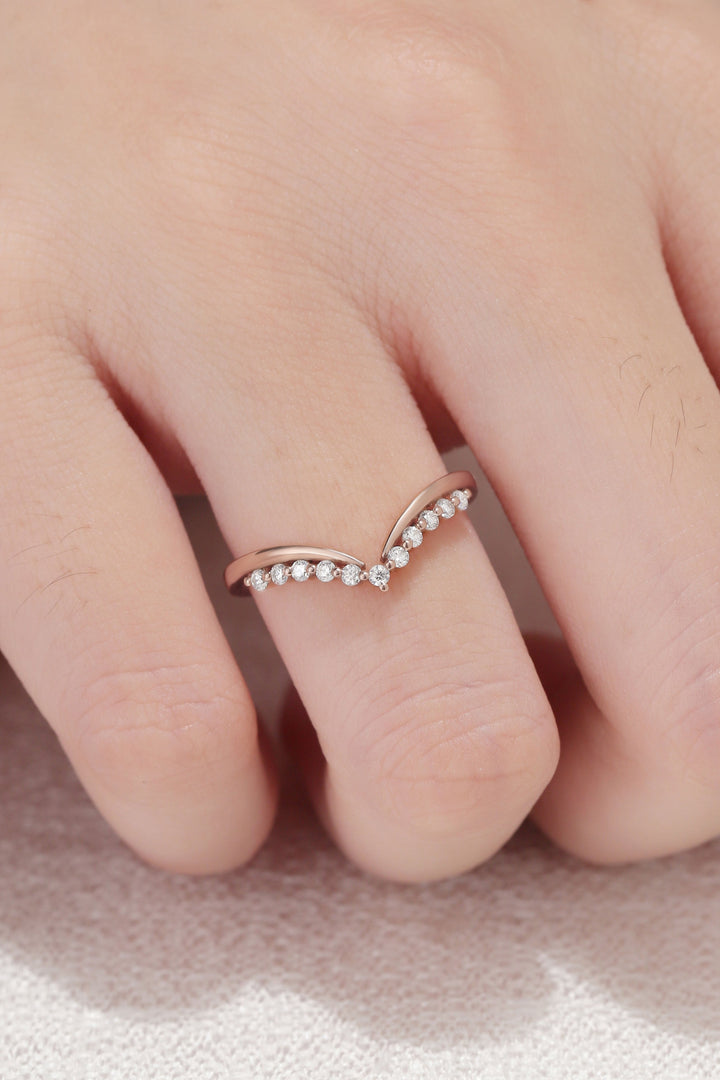 Classic Curve Round Moissanite 14k Rose Gold Wedding Band-1