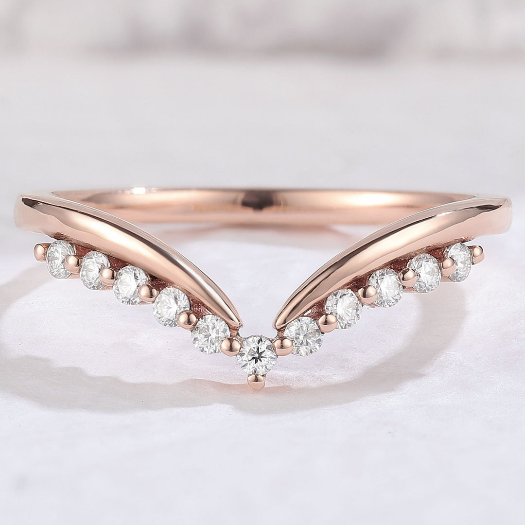 Classic Curve Round Moissanite 14k Rose Gold Wedding Band
