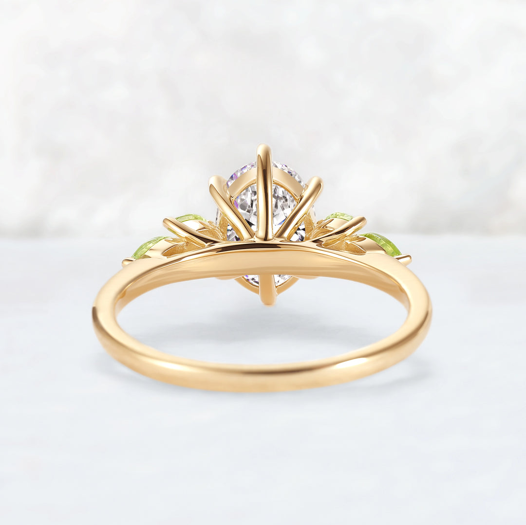 Cluster 1.5ct Oval Certified Lab Diamond Ring in 14K Yellow Gold