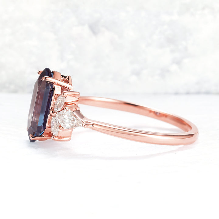 Cluster_Hexagon_Cut_Alexandrite_Gemstone_Ring_4