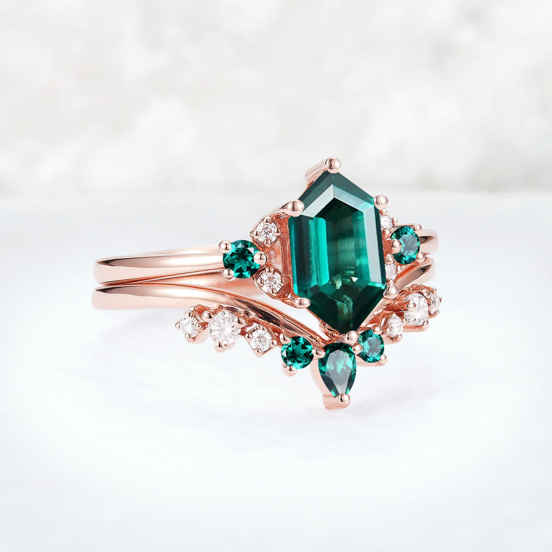 Cluster Hexagon Cut Emerald Seven Stone Ring Set 2pcs
