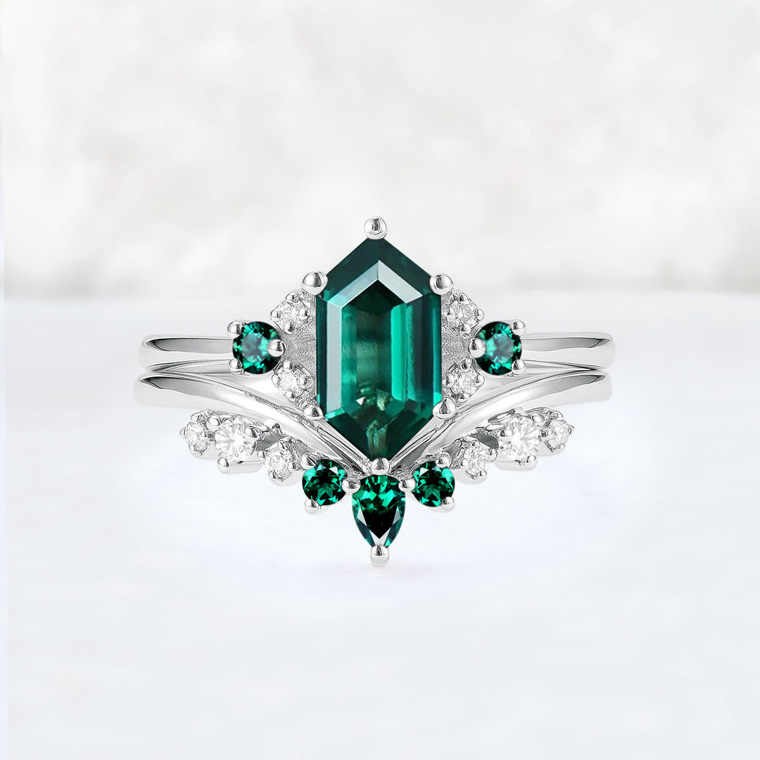 Cluster Hexagon Cut Emerald Seven Stone Ring Set 2pcs