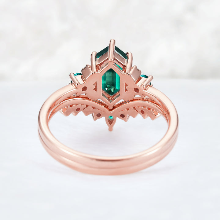 Cluster Hexagon Cut Emerald Seven Stone Ring Set 2pcs