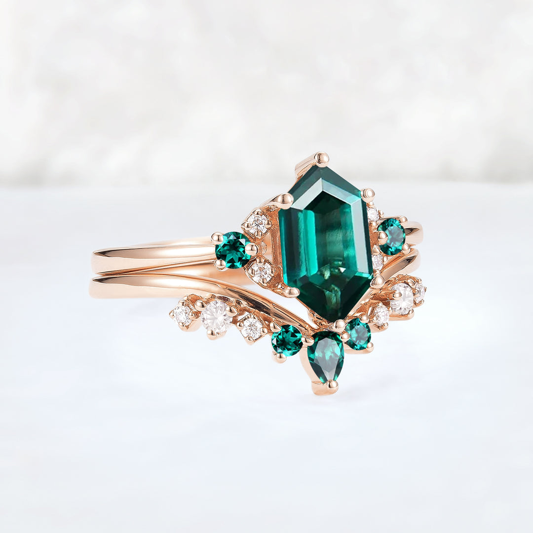 Cluster Hexagon Cut Emerald Seven Stone Ring Set 2pcs