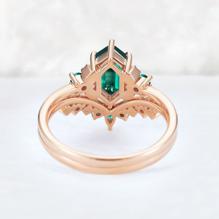 Cluster Hexagon Cut Emerald Seven Stone Ring Set 2pcs