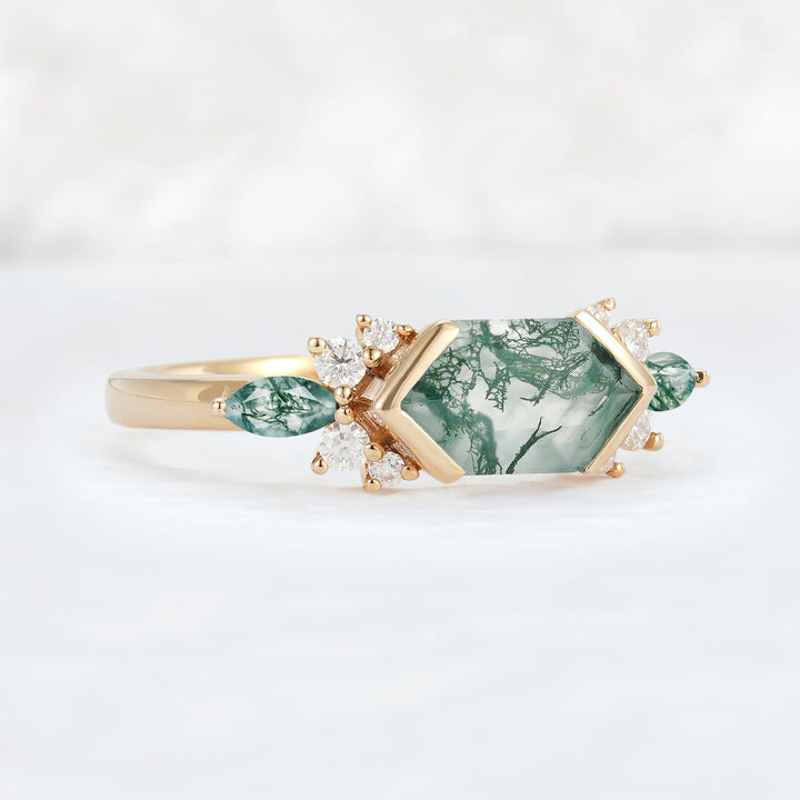 Cluster_Hexagon_Cut_Moss_Agate_Bezel_14K_Yellow_Gold_Engagement_Ring_3