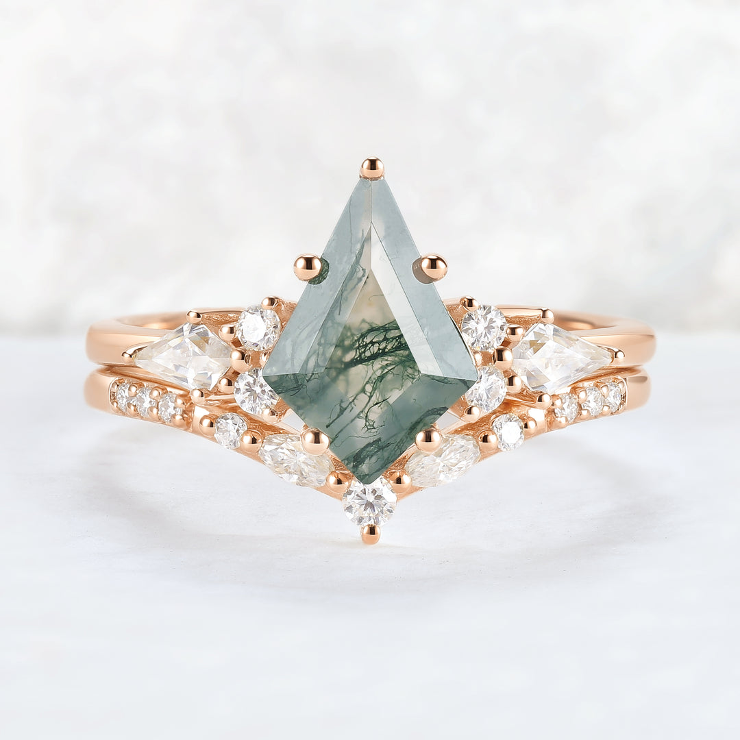 Cluster_Kite_Cut_Moss_Agate_Gemstone_Ring_Set_3