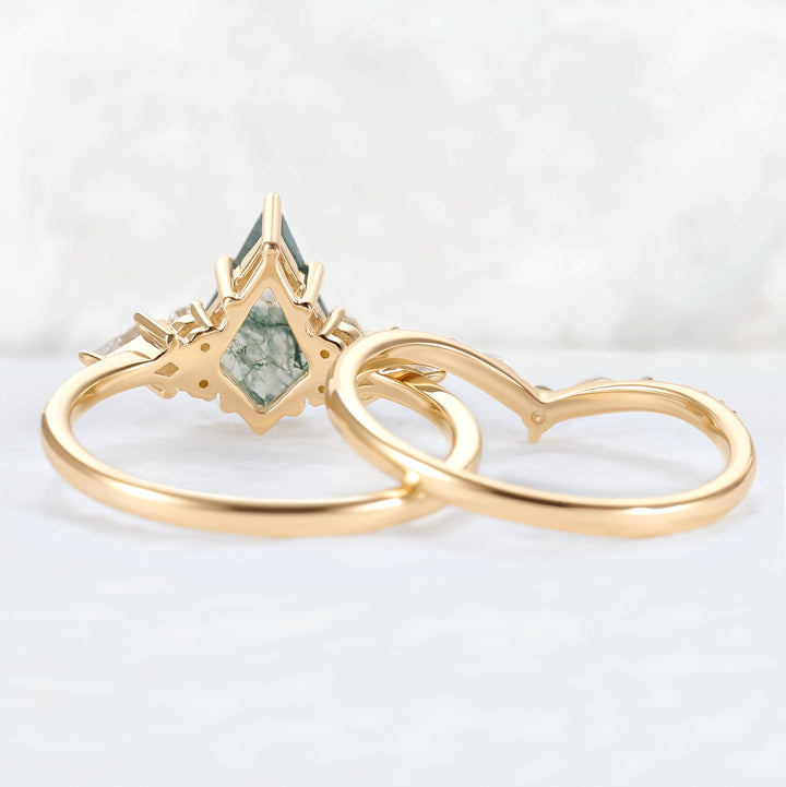 Cluster_Kite_Cut_Moss_Agate_Gemstone_Ring_Set_3