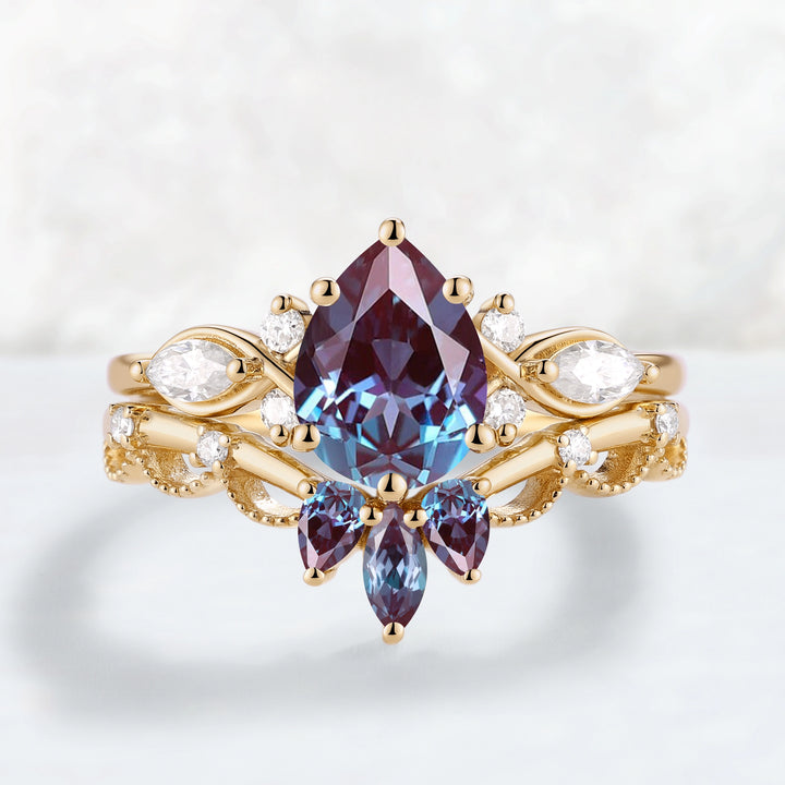 Cluster Pear Cut Alexandrite Gemstone Ring Set 2pcs