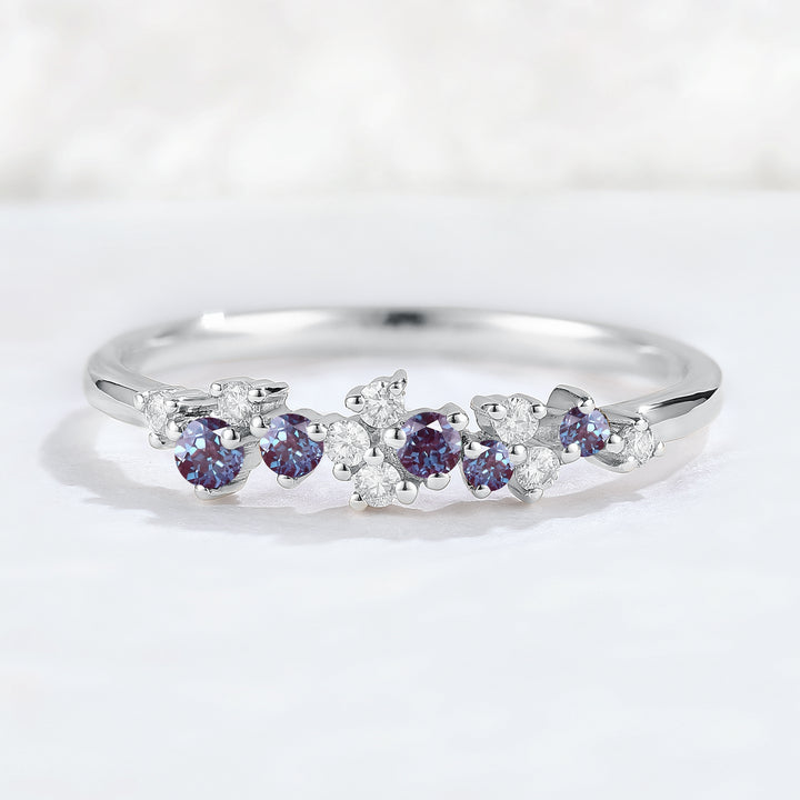 Cluster Round Cut Blue Green Sapphire Gemstone Ring