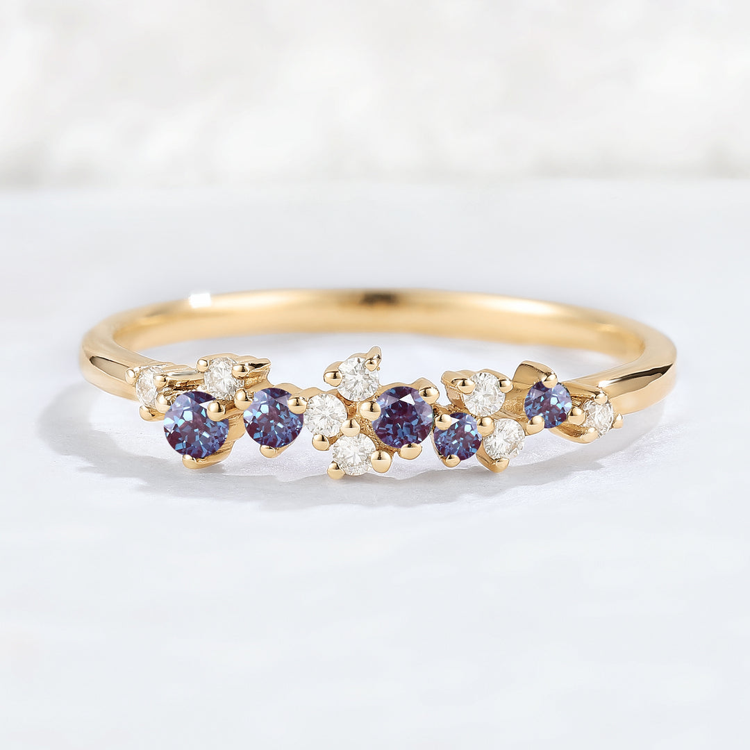 Cluster Round Cut Blue Green Sapphire Gemstone Ring