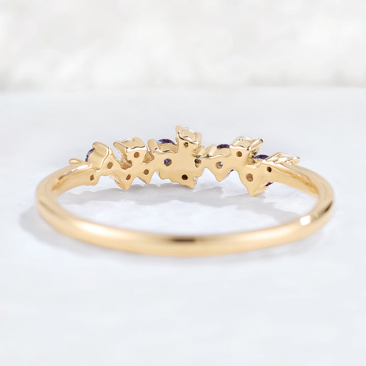 Cluster Round Cut Blue Green Sapphire Gemstone Ring