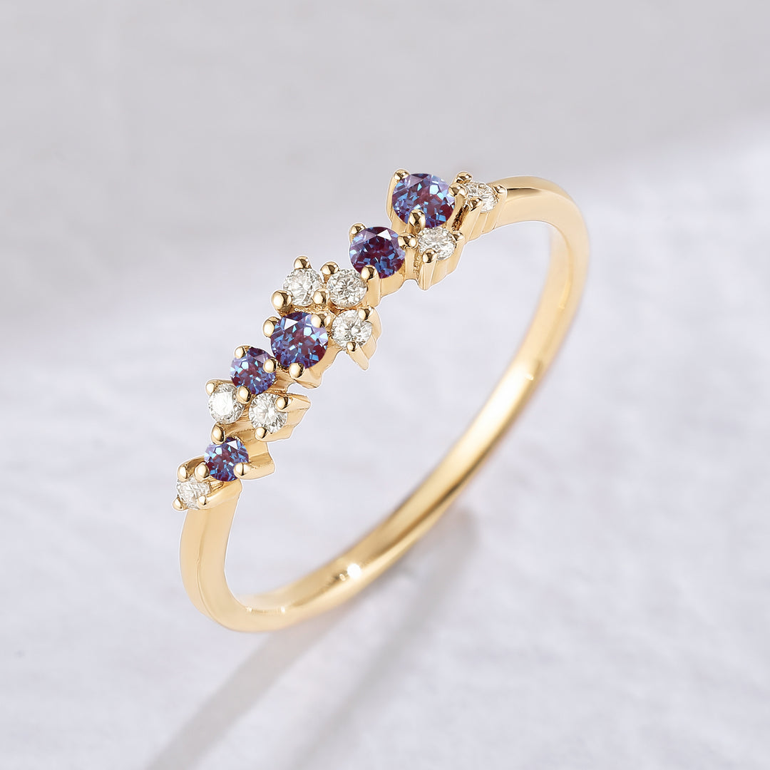 Cluster Round Cut Blue Green Sapphire Gemstone Ring