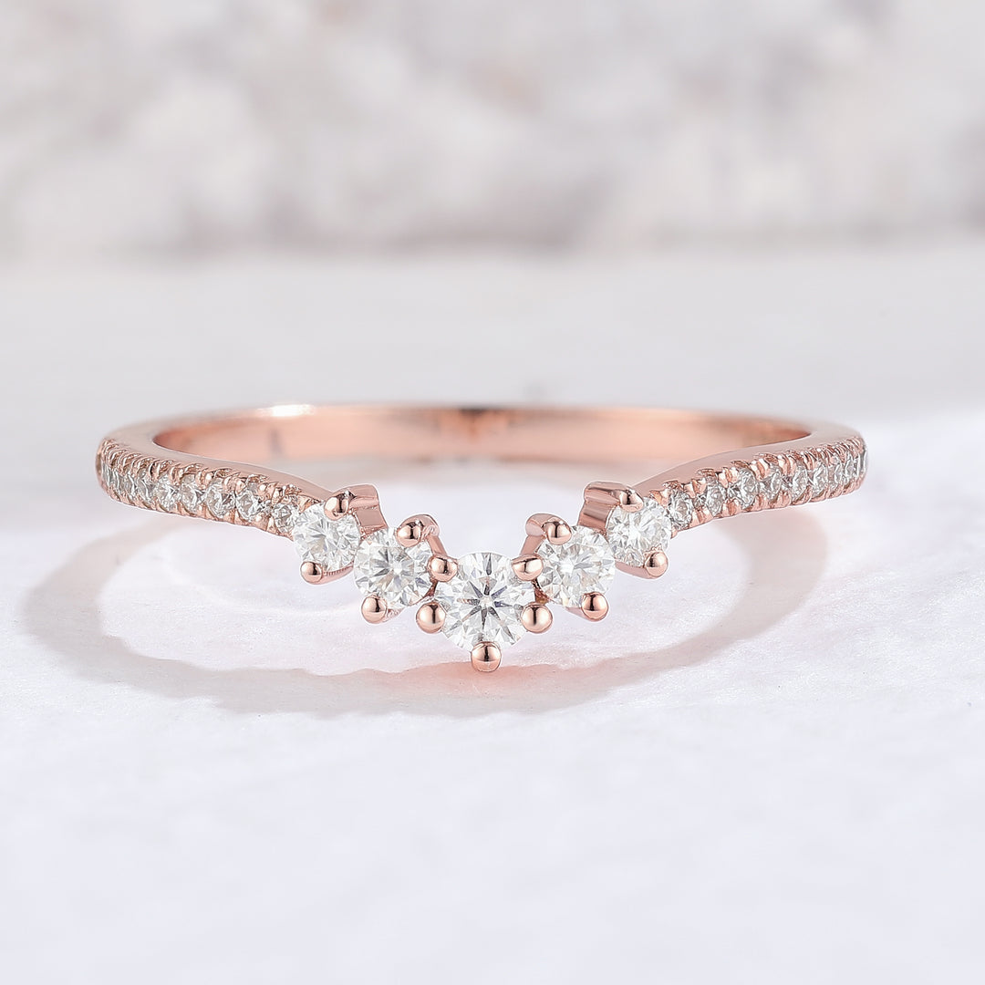 Curved Round Cut Moissanite Rose Gold Wedding Band