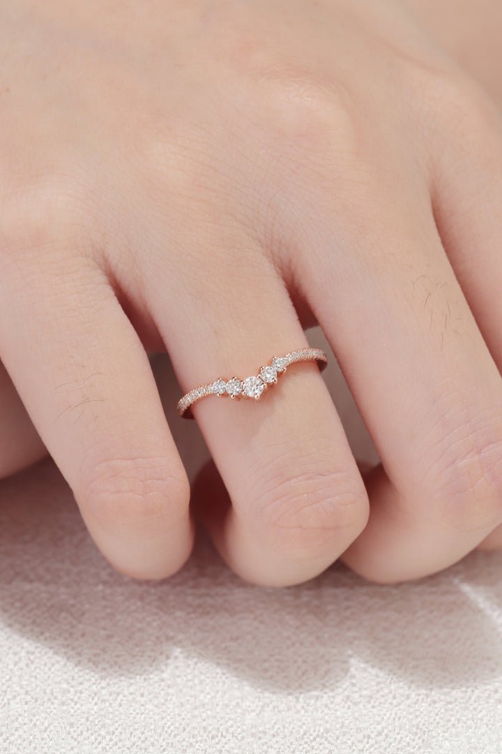 Curved Round Cut Moissanite Rose Gold Wedding Band