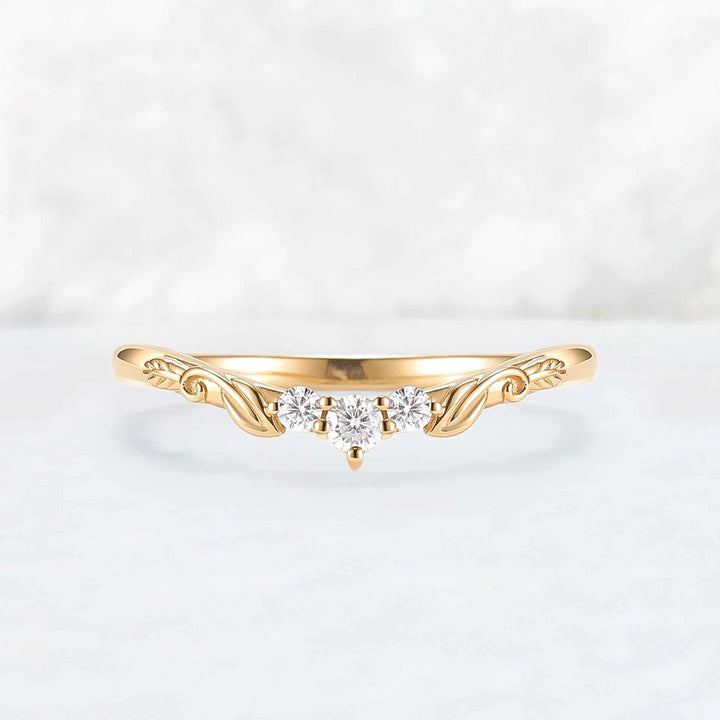 Curved Leafy Round Cut Moissanite Three Stones Wedding Band