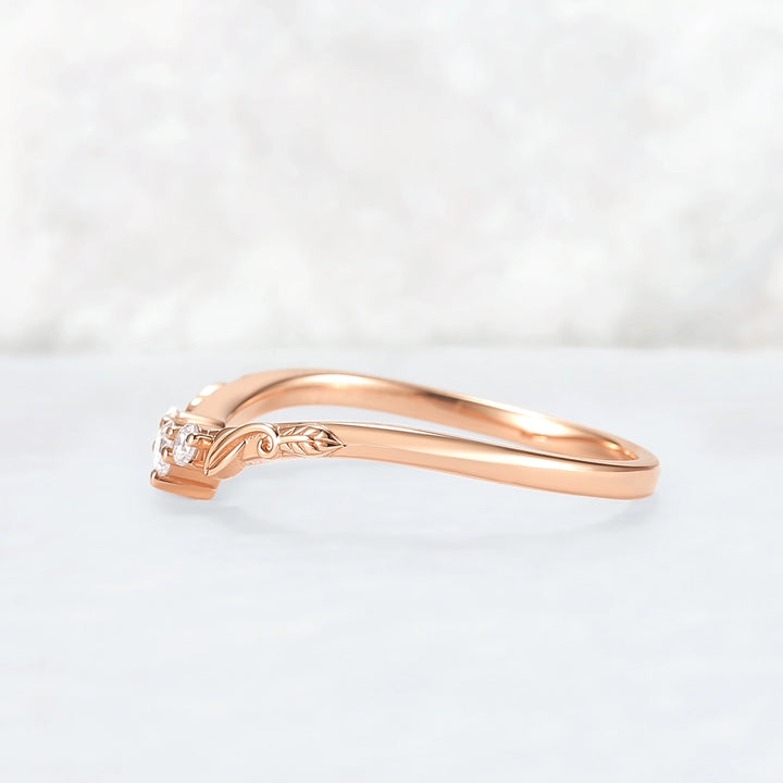Curved Leafy Round Cut Moissanite Three Stones Wedding Band