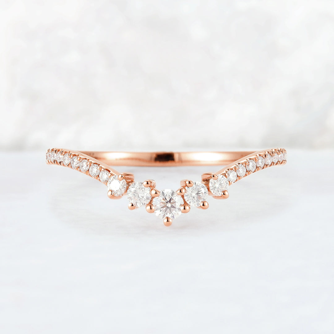 Curved Round Cut Moissanite Rose Gold Ring