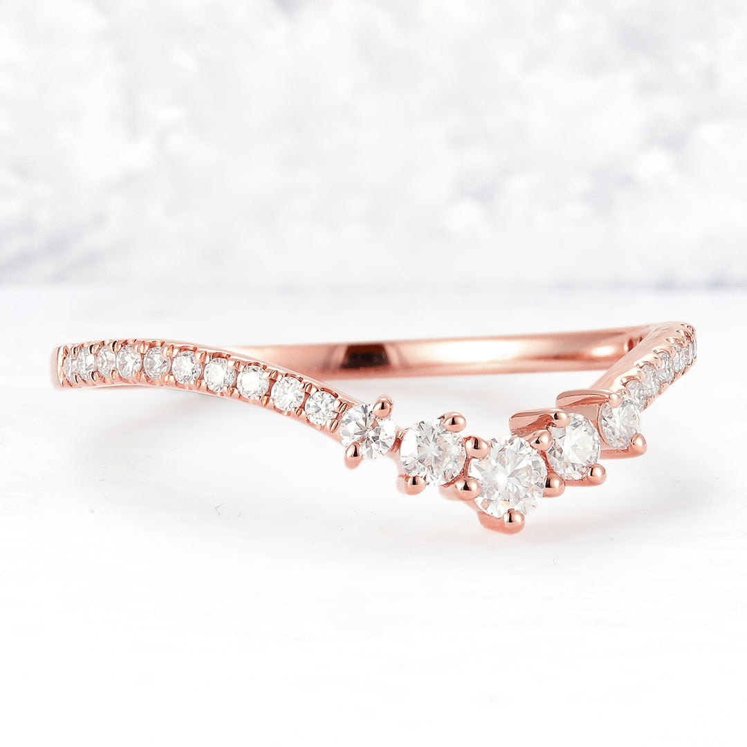 Curved Round Cut Moissanite Rose Gold Ring
