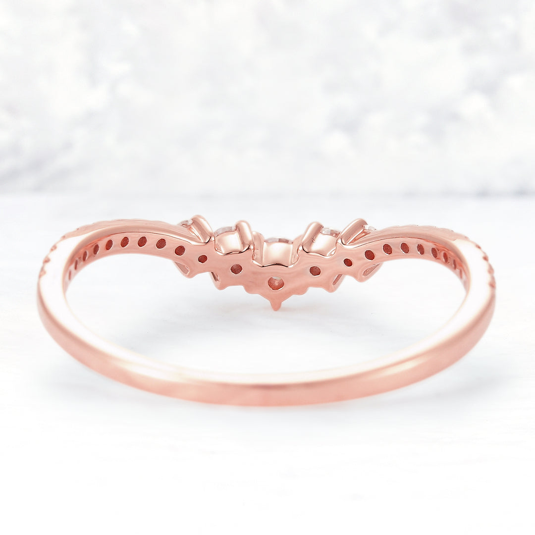 Curved Round Cut Moissanite Rose Gold Ring