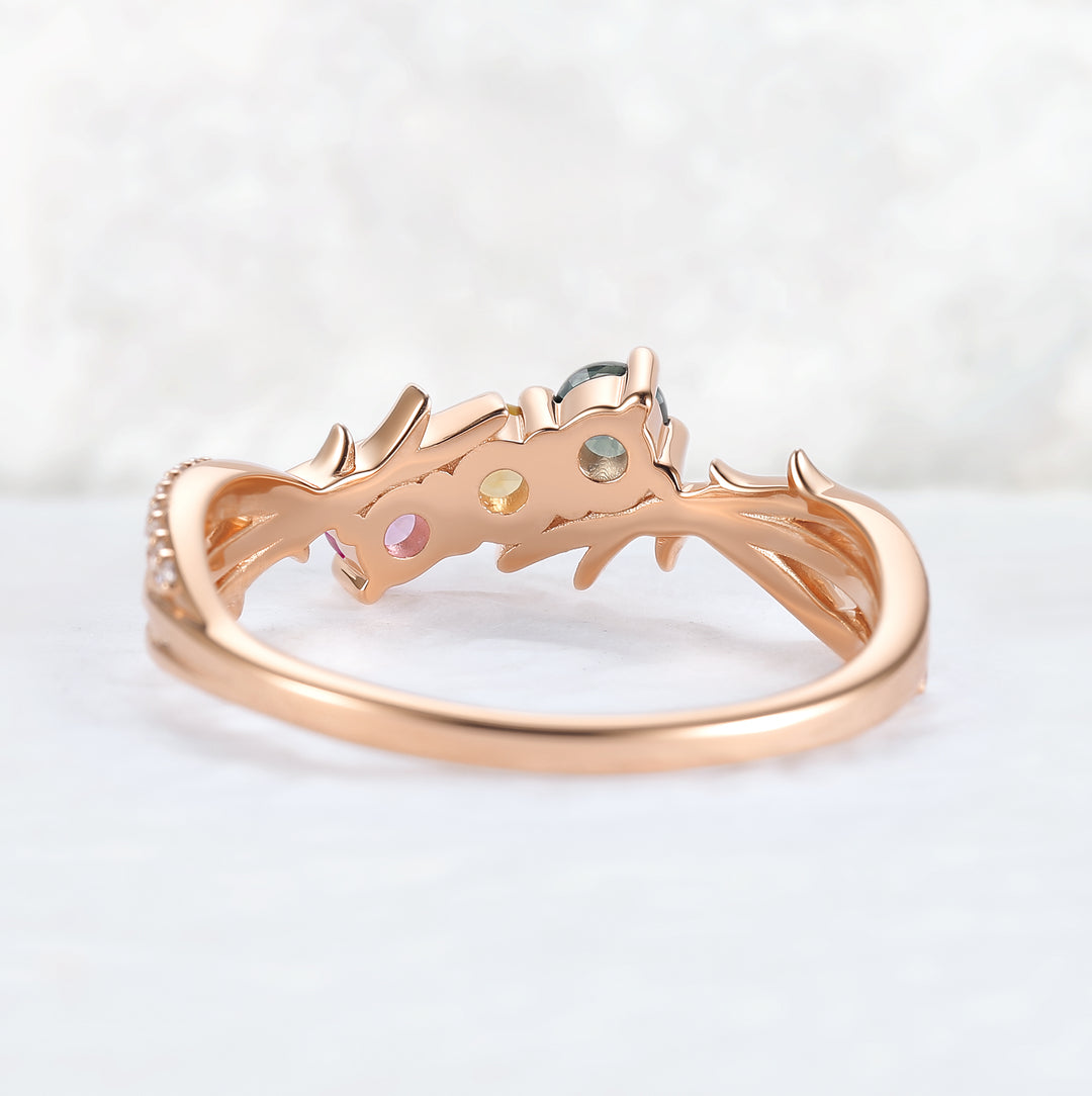 Custom Three-Stone Family Ring for Women – Personalized with Birthstones