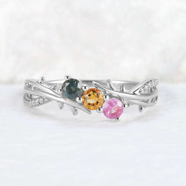Custom Three-Stone Family Ring for Women – Personalized with Birthstones
