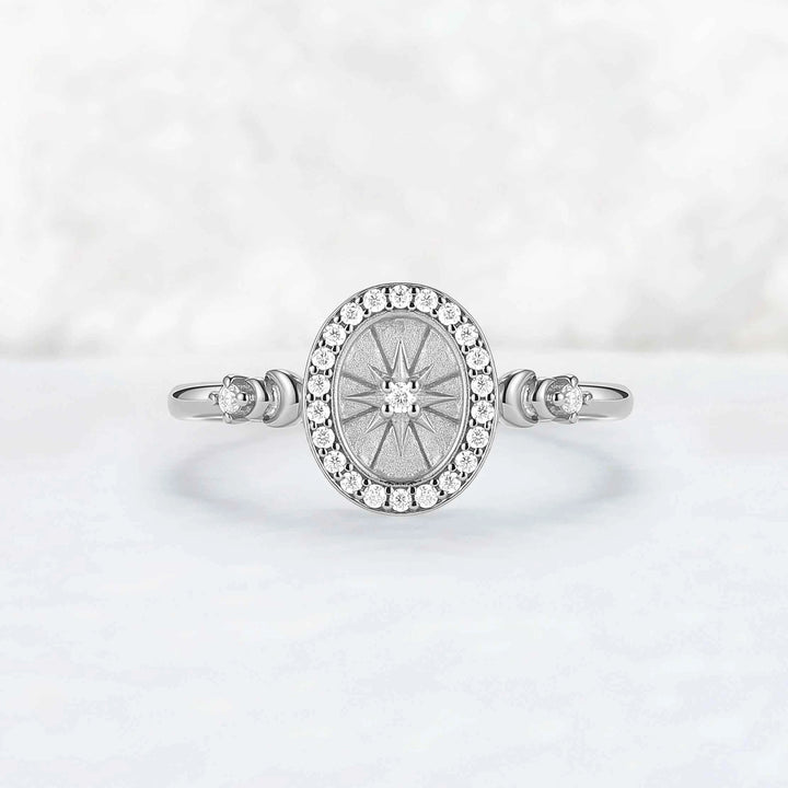 Eight-Pointed Star Rond Cut Moissanite Yellow Gold Signet Ring