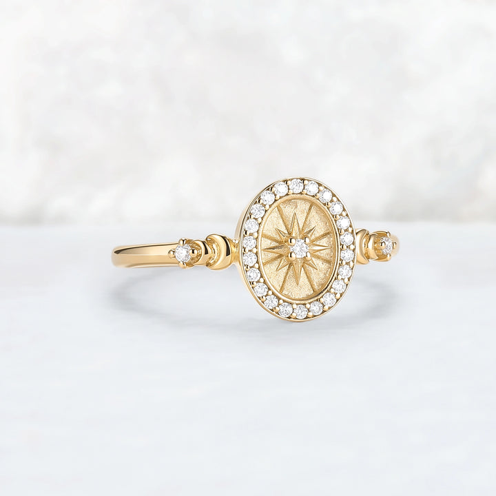 Eight-Pointed Star Rond Cut Moissanite Yellow Gold Signet Ring