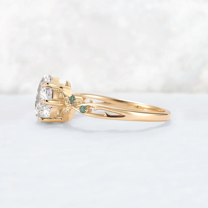 Everleaf with 1.3ct Pear Cut Certified Lab Diamond Ring in 14K Yellow Gold