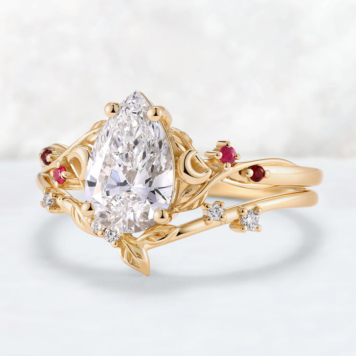 Everleaf with 1.6ct Pear Cut Certified Lab-grown Diamond Ring in 14K Yellow Gold