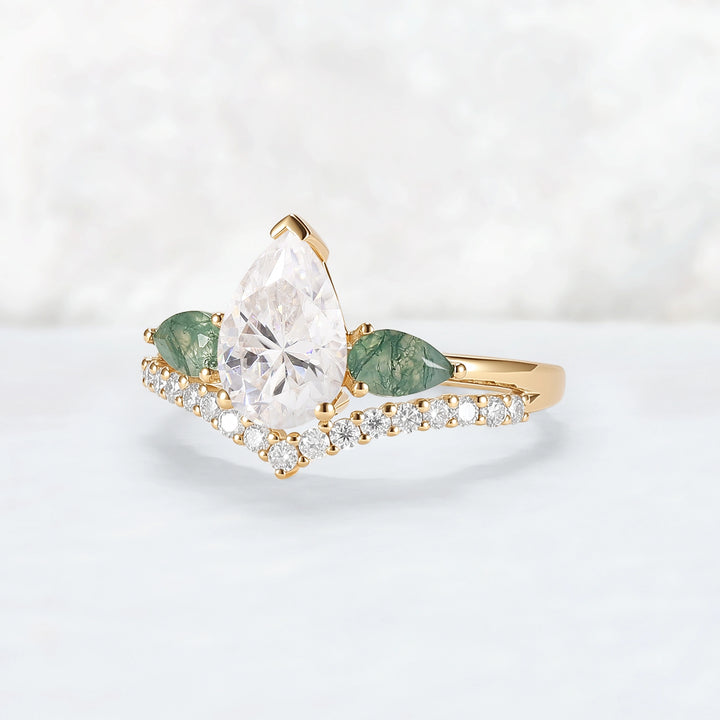 Forest Crown Pear Shaped Moissanite Chevron V Band Gemstone Ring